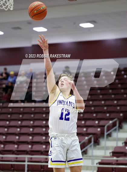 Thumbnail 3 in Corsicana vs. Fairfield (Athens Invitational) photogallery.
