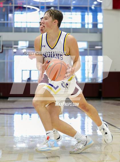 Thumbnail 3 in Corsicana vs. Fairfield (Athens Invitational) photogallery.