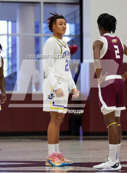 Thumbnail 1 in Corsicana vs. Fairfield (Athens Invitational) photogallery.