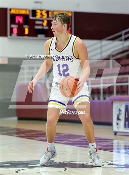 Thumbnail 1 in Corsicana vs. Fairfield (Athens Invitational) photogallery.