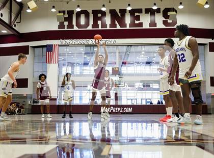 Thumbnail 3 in Corsicana vs. Fairfield (Athens Invitational) photogallery.