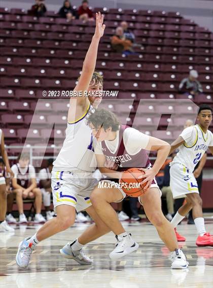 Thumbnail 2 in Corsicana vs. Fairfield (Athens Invitational) photogallery.