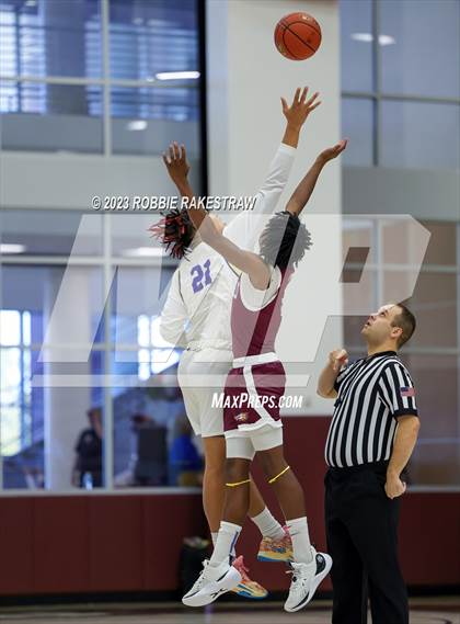 Thumbnail 2 in Corsicana vs. Fairfield (Athens Invitational) photogallery.