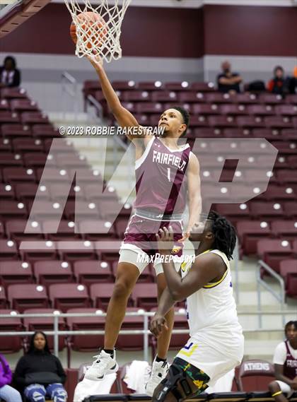 Thumbnail 3 in Corsicana vs. Fairfield (Athens Invitational) photogallery.