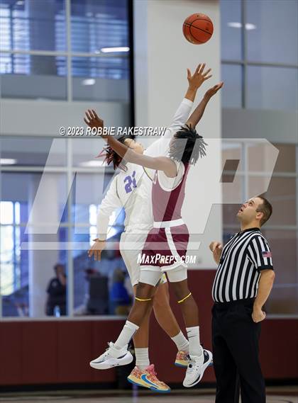 Thumbnail 3 in Corsicana vs. Fairfield (Athens Invitational) photogallery.