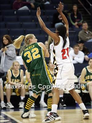 Thumbnail 3 in San Ramon Valley vs Berkeley (NCS D1 Final) photogallery.