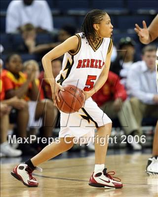 Thumbnail 2 in San Ramon Valley vs Berkeley (NCS D1 Final) photogallery.