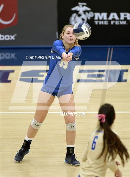 Thumbnail 3 in Santa Margarita vs. Mater Dei (CIF SS D1 Final) photogallery.