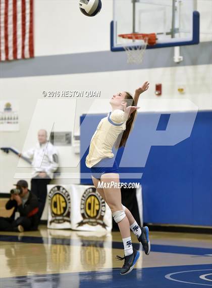 Thumbnail 3 in Santa Margarita vs. Mater Dei (CIF SS D1 Final) photogallery.