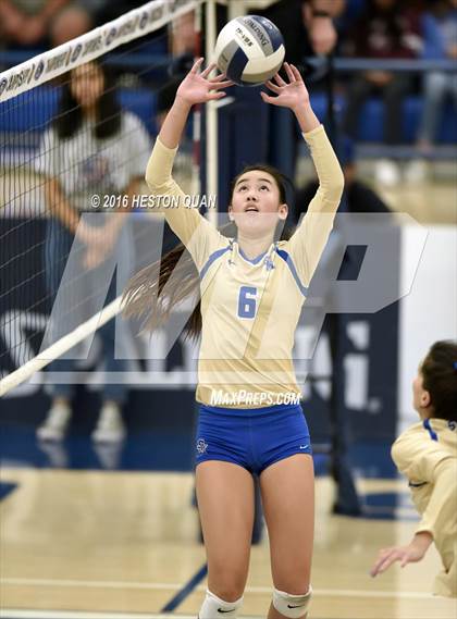 Thumbnail 3 in Santa Margarita vs. Mater Dei (CIF SS D1 Final) photogallery.