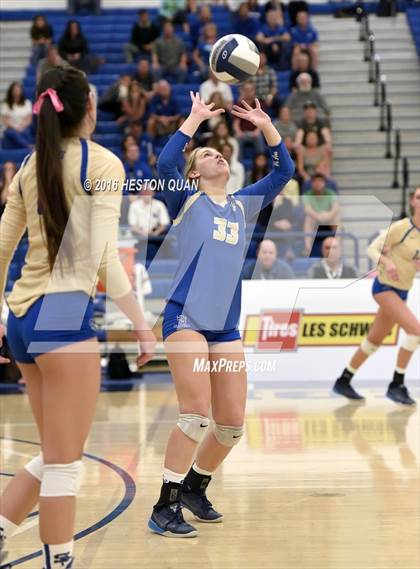 Thumbnail 3 in Santa Margarita vs. Mater Dei (CIF SS D1 Final) photogallery.