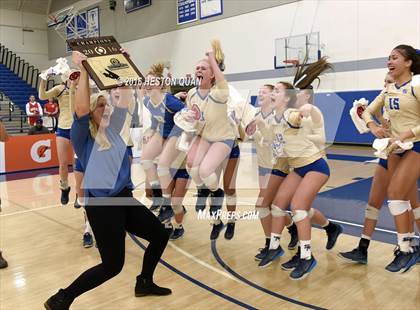 Thumbnail 1 in Santa Margarita vs. Mater Dei (CIF SS D1 Final) photogallery.