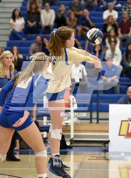 Thumbnail 1 in Santa Margarita vs. Mater Dei (CIF SS D1 Final) photogallery.