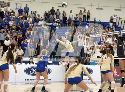 Thumbnail 1 in Santa Margarita vs. Mater Dei (CIF SS D1 Final) photogallery.