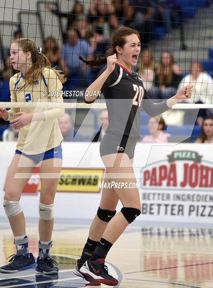 Thumbnail 2 in Santa Margarita vs. Mater Dei (CIF SS D1 Final) photogallery.