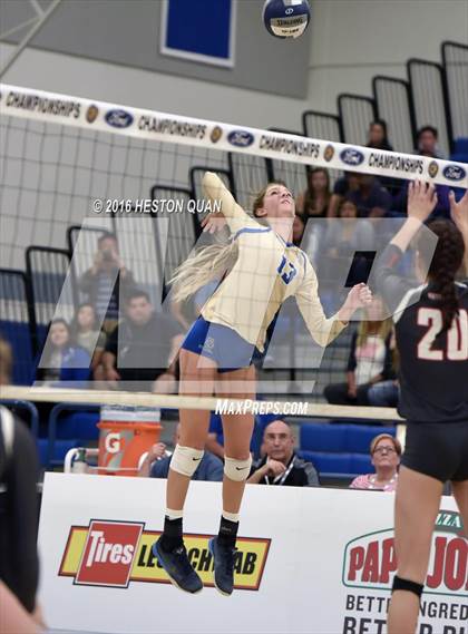 Thumbnail 1 in Santa Margarita vs. Mater Dei (CIF SS D1 Final) photogallery.