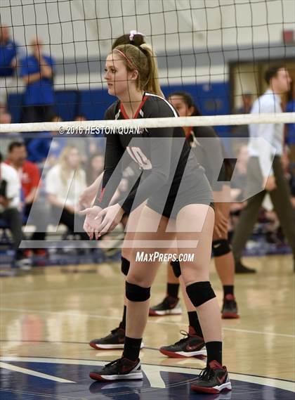 Thumbnail 1 in Santa Margarita vs. Mater Dei (CIF SS D1 Final) photogallery.