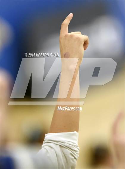 Thumbnail 3 in Santa Margarita vs. Mater Dei (CIF SS D1 Final) photogallery.
