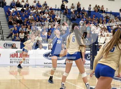 Thumbnail 3 in Santa Margarita vs. Mater Dei (CIF SS D1 Final) photogallery.