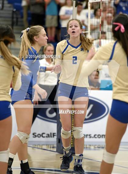 Thumbnail 3 in Santa Margarita vs. Mater Dei (CIF SS D1 Final) photogallery.