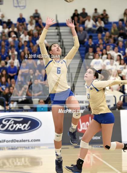 Thumbnail 1 in Santa Margarita vs. Mater Dei (CIF SS D1 Final) photogallery.
