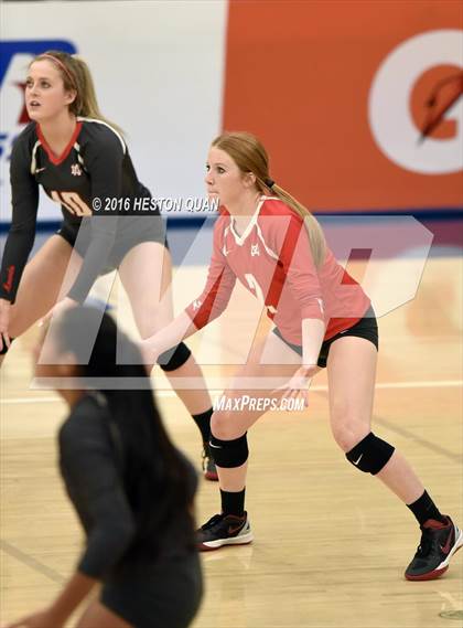 Thumbnail 1 in Santa Margarita vs. Mater Dei (CIF SS D1 Final) photogallery.
