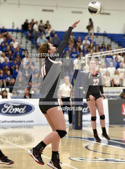 Thumbnail 1 in Santa Margarita vs. Mater Dei (CIF SS D1 Final) photogallery.
