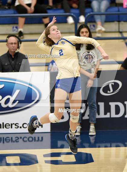 Thumbnail 1 in Santa Margarita vs. Mater Dei (CIF SS D1 Final) photogallery.