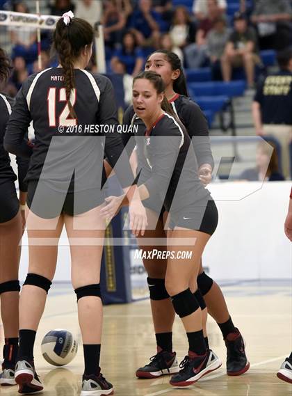 Thumbnail 2 in Santa Margarita vs. Mater Dei (CIF SS D1 Final) photogallery.