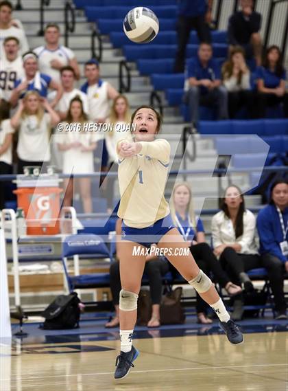 Thumbnail 3 in Santa Margarita vs. Mater Dei (CIF SS D1 Final) photogallery.