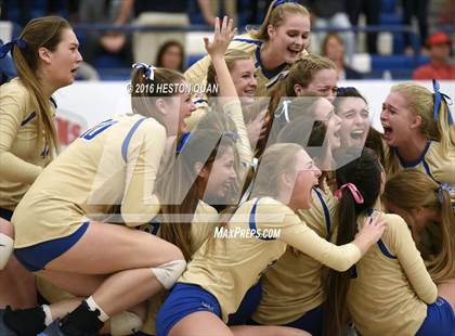 Thumbnail 2 in Santa Margarita vs. Mater Dei (CIF SS D1 Final) photogallery.