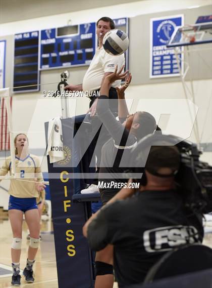 Thumbnail 3 in Santa Margarita vs. Mater Dei (CIF SS D1 Final) photogallery.