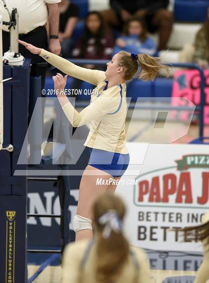 Thumbnail 1 in Santa Margarita vs. Mater Dei (CIF SS D1 Final) photogallery.