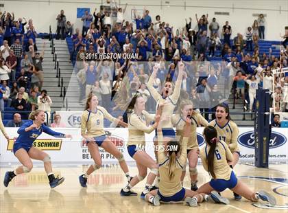Thumbnail 2 in Santa Margarita vs. Mater Dei (CIF SS D1 Final) photogallery.