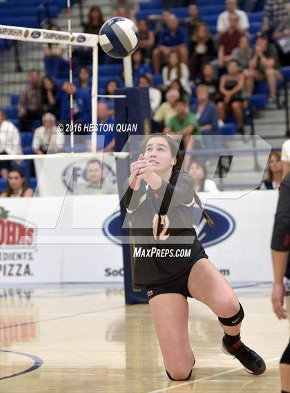 Thumbnail 1 in Santa Margarita vs. Mater Dei (CIF SS D1 Final) photogallery.
