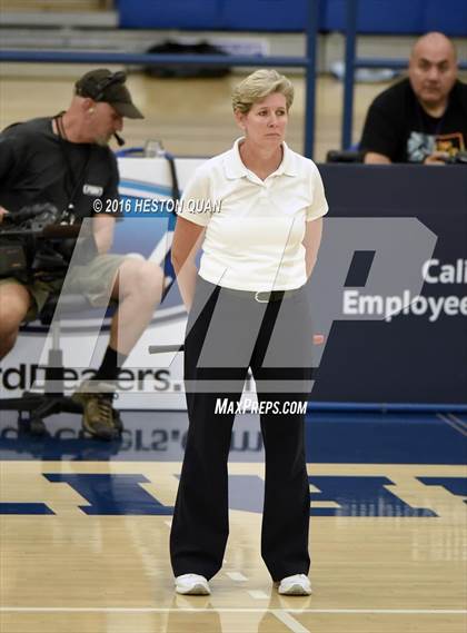 Thumbnail 2 in Santa Margarita vs. Mater Dei (CIF SS D1 Final) photogallery.