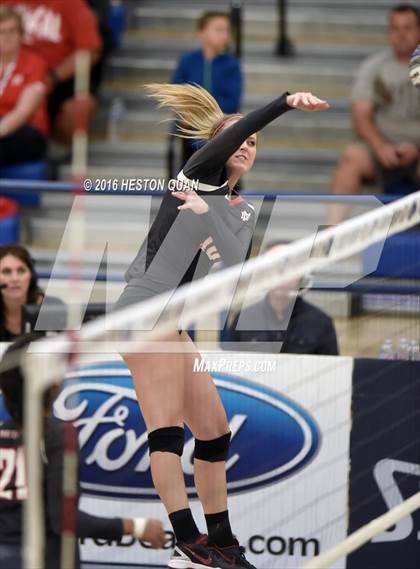 Thumbnail 1 in Santa Margarita vs. Mater Dei (CIF SS D1 Final) photogallery.