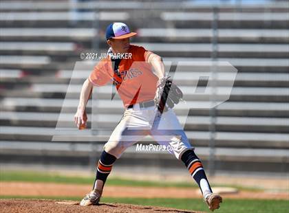 Thumbnail 3 in Glenn vs. Bowie (AISD Tournament) photogallery.