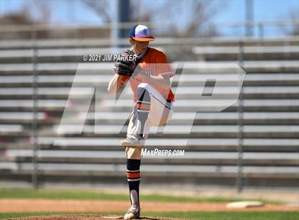 Thumbnail 2 in Glenn vs. Bowie (AISD Tournament) photogallery.