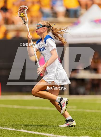 Thumbnail 1 in Lexington vs Spartanburg (SCHSL 5A Div 1 Final) photogallery.