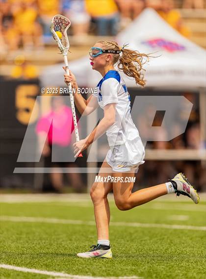 Thumbnail 3 in Lexington vs Spartanburg (SCHSL 5A Div 1 Final) photogallery.