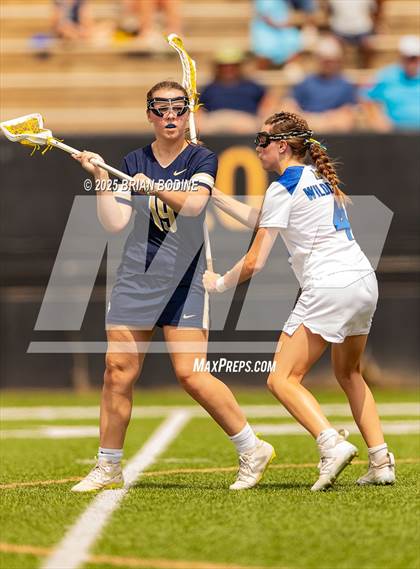 Thumbnail 3 in Lexington vs Spartanburg (SCHSL 5A Div 1 Final) photogallery.