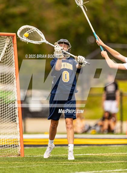 Thumbnail 1 in Lexington vs Spartanburg (SCHSL 5A Div 1 Final) photogallery.