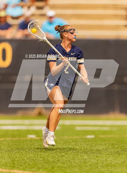 Thumbnail 3 in Lexington vs Spartanburg (SCHSL 5A Div 1 Final) photogallery.