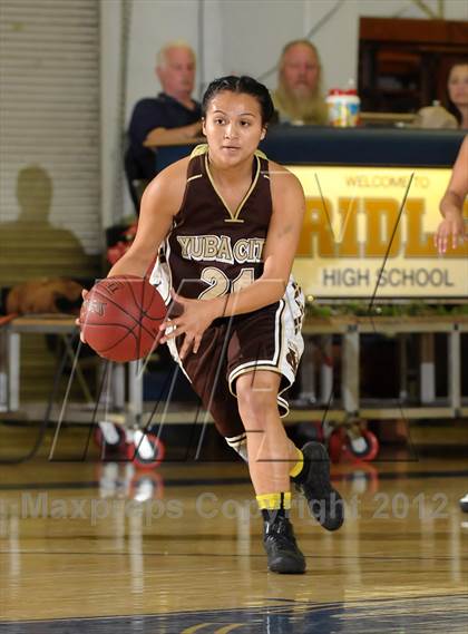 Thumbnail 1 in Yuba City vs. Gridley (Lady Bulldog Holiday Classic) photogallery.