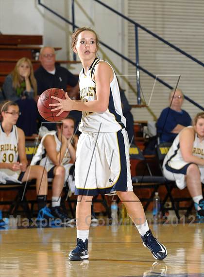 Thumbnail 3 in Yuba City vs. Gridley (Lady Bulldog Holiday Classic) photogallery.