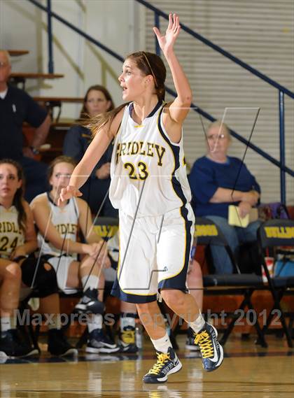 Thumbnail 1 in Yuba City vs. Gridley (Lady Bulldog Holiday Classic) photogallery.