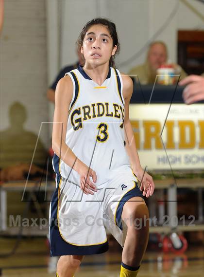 Thumbnail 1 in Yuba City vs. Gridley (Lady Bulldog Holiday Classic) photogallery.