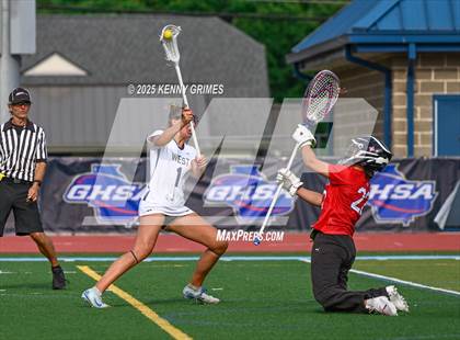 Thumbnail 3 in West Forsyth vs. Walton (GHSA Division 3 Championship) photogallery.