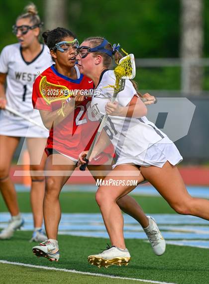 Thumbnail 2 in West Forsyth vs. Walton (GHSA Division 3 Championship) photogallery.